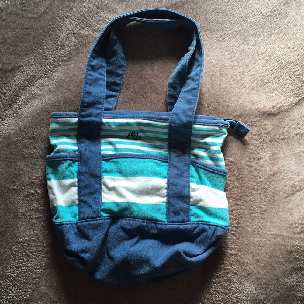 Aeropostale bag
